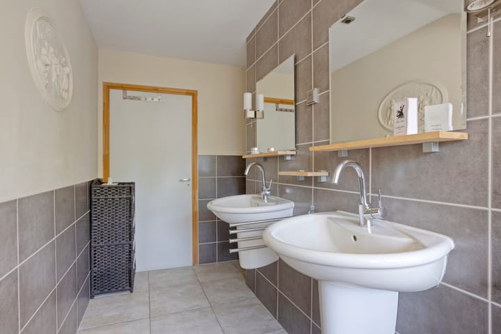 Foto 36 van Meindert Hobbemastraat 12