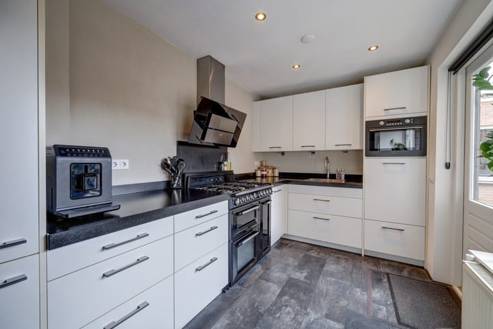 Foto 3 van Karel Doormanlaan 12