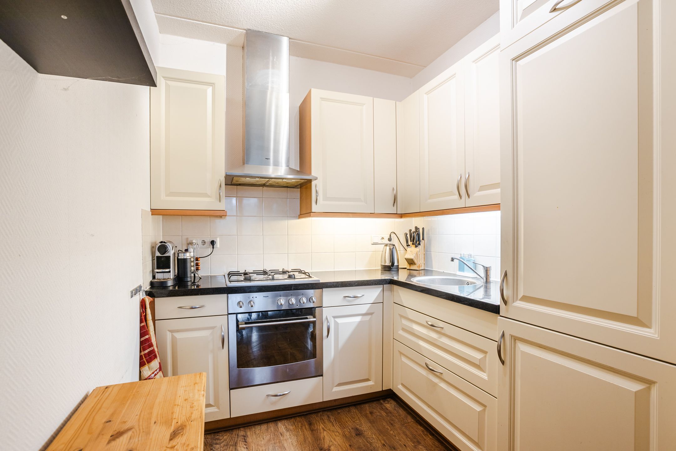 Foto 15 van Schoolstraat 13