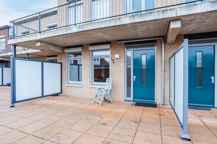 Photo 25 of Schoolstraat 13