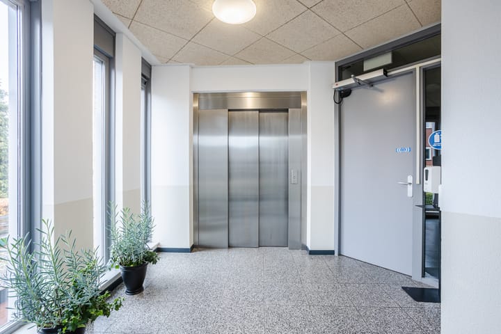 Photo 27 of Schoolstraat 13