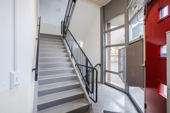 Photo 28 of Schoolstraat 13