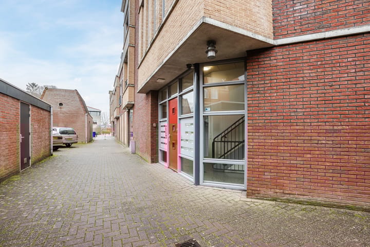 Photo 31 of Schoolstraat 13