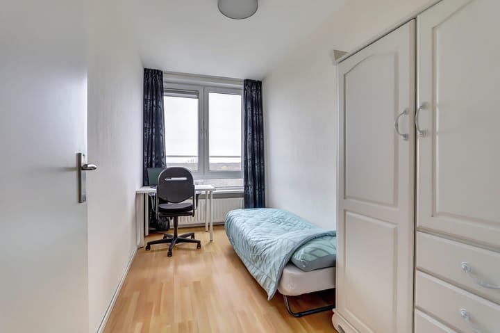 Photo 14 of Rietzangerstraat 151