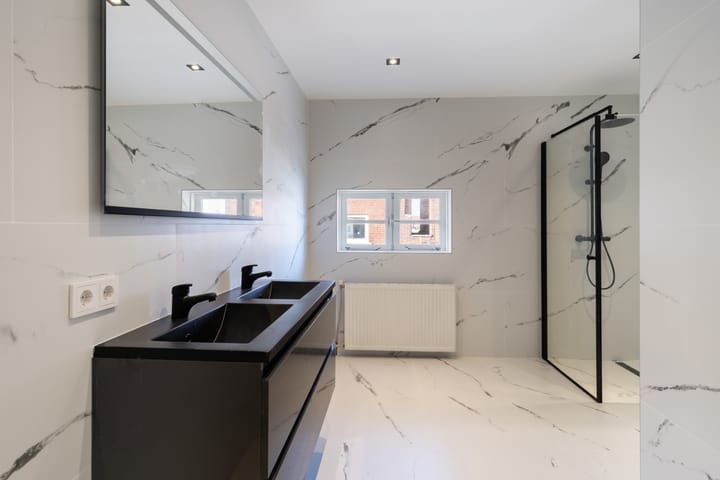 Photo 3 of Strijensestraat 70-B