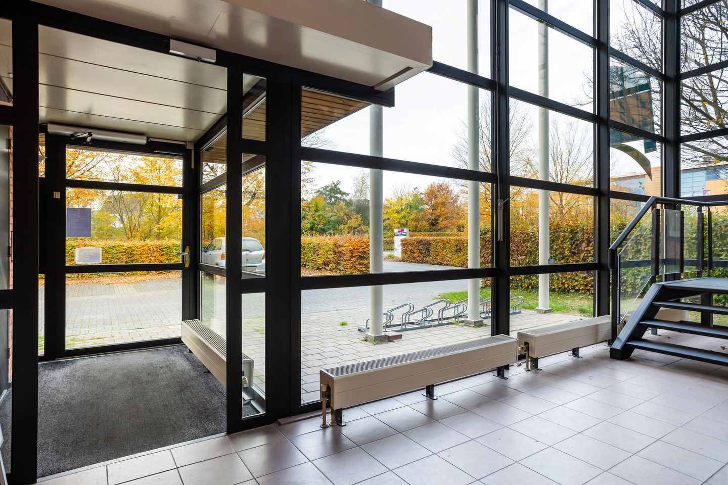 View photo 2 of De Bukakkers 14