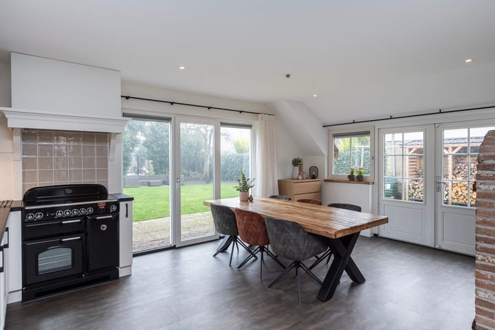 Foto 4 van Dommelerdijk 113