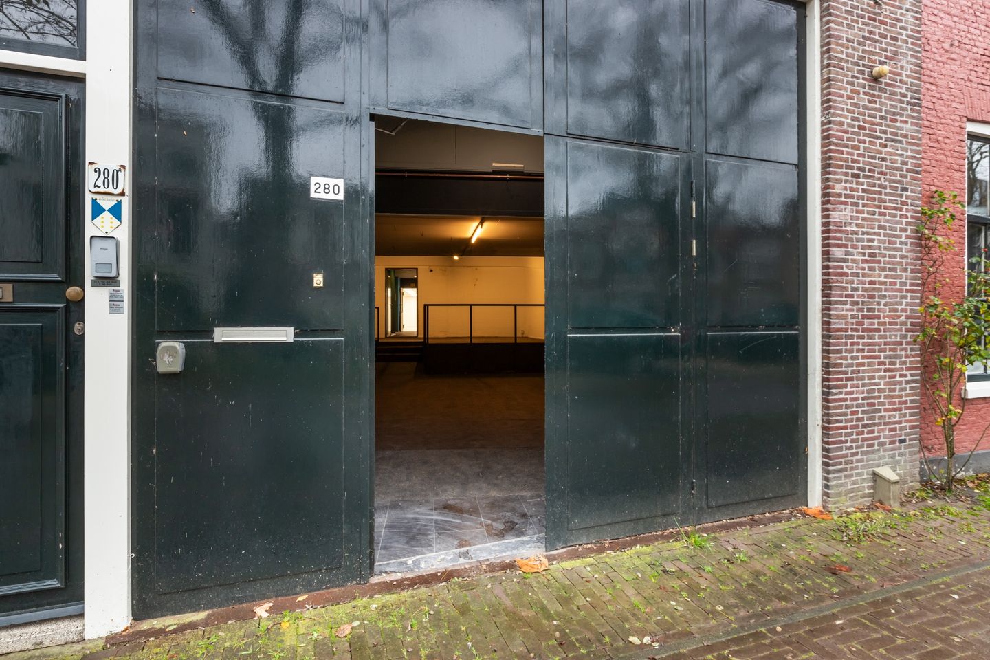 Bekijk foto 4 van Raam 280