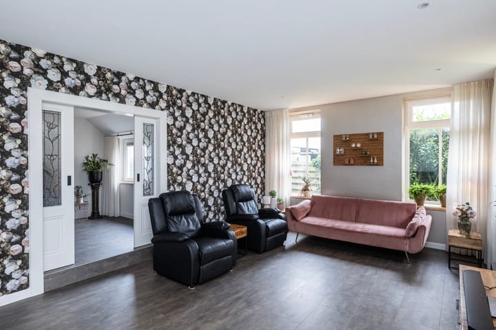 Foto 9 van Dommelerdijk 113