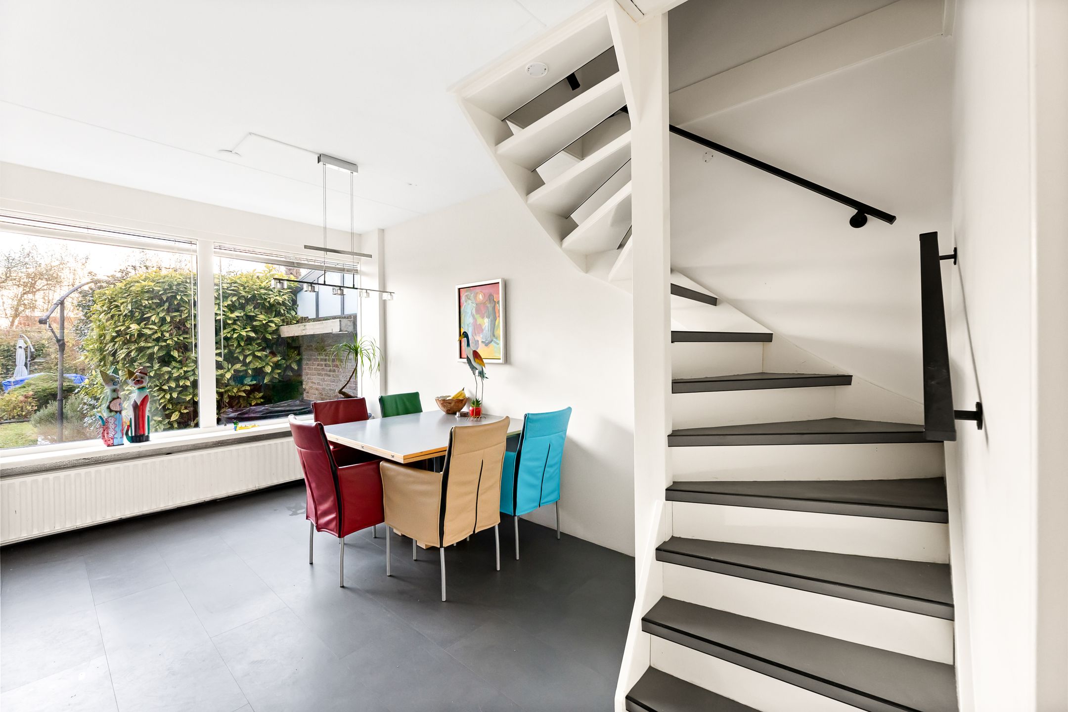 Photo 12 of Van Karnebeekstraat 29