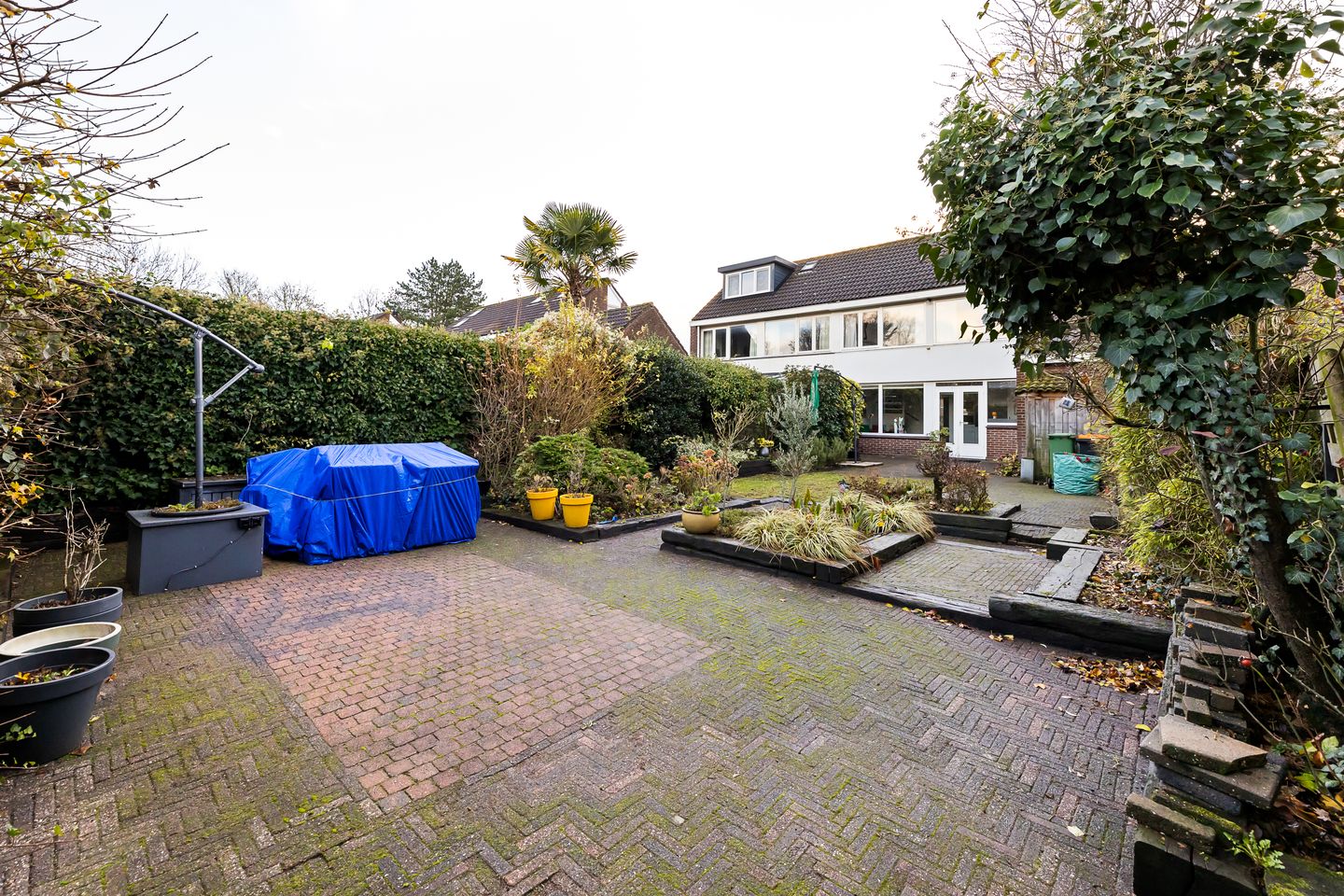 Photo 20 of Van Karnebeekstraat 29