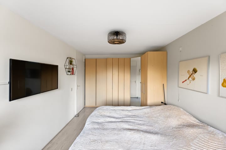 Foto 23 van Van Karnebeekstraat 29