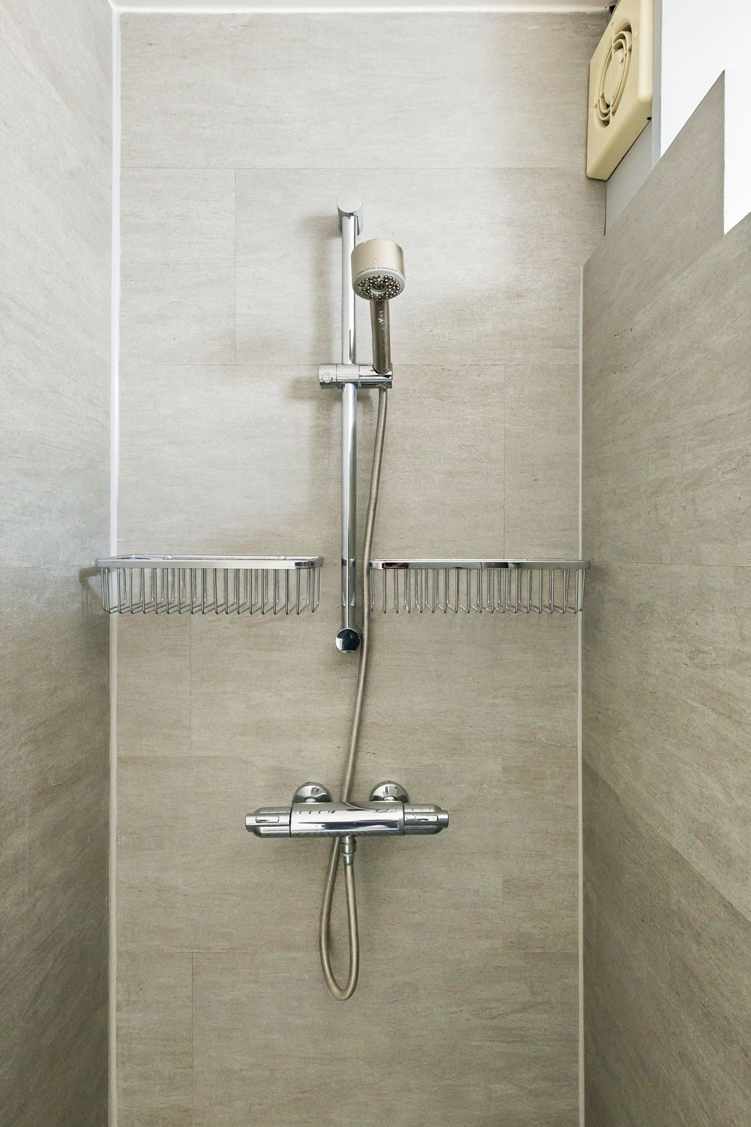 Photo 31 of Van Karnebeekstraat 29