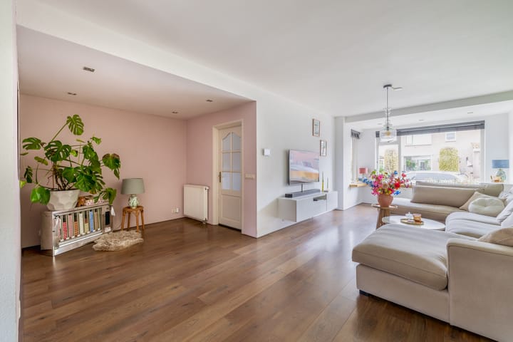 Photo 9 of Van Lennepstraat 5