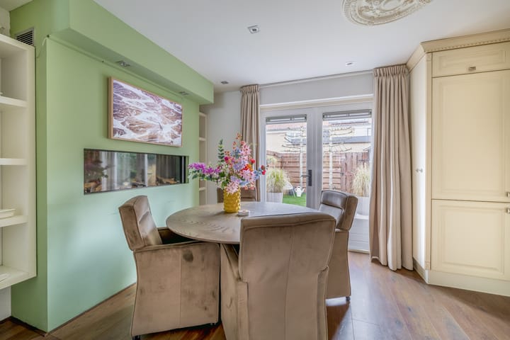 Photo 11 of Van Lennepstraat 5