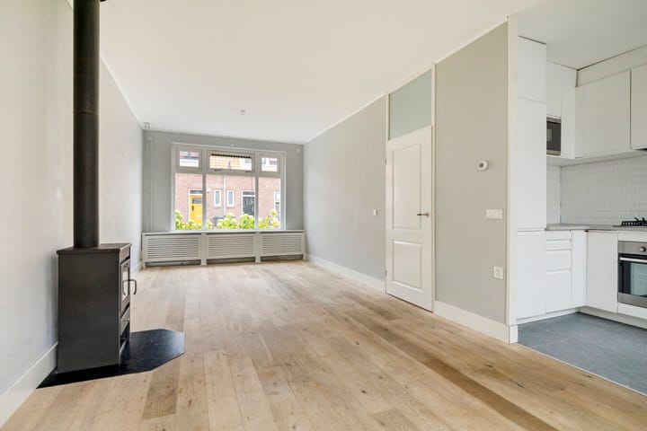 Foto 14 van Barbarossastraat 16