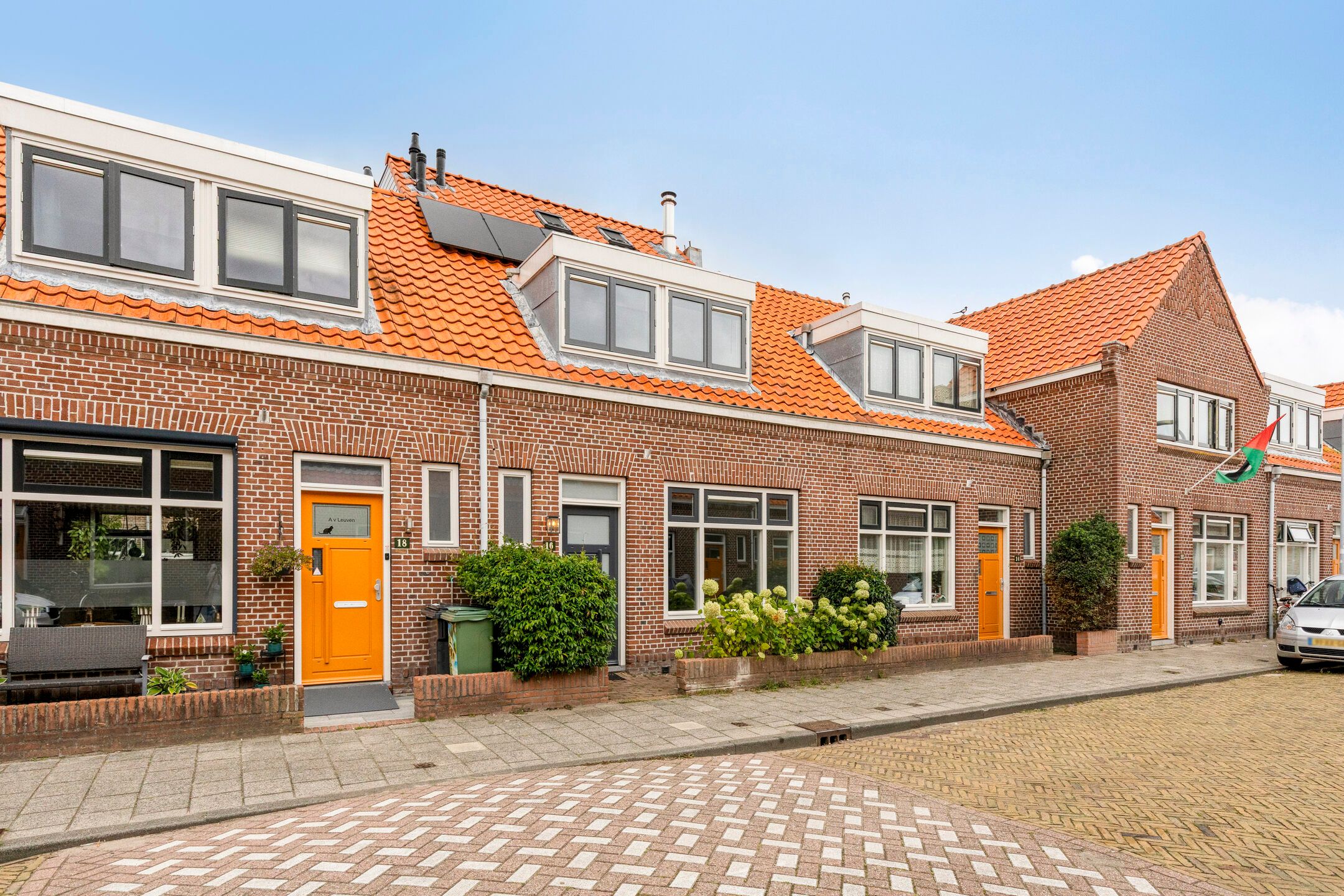 Foto 6 van Barbarossastraat 16