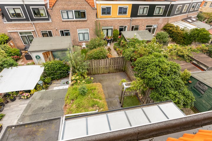 Foto 40 van Barbarossastraat 16