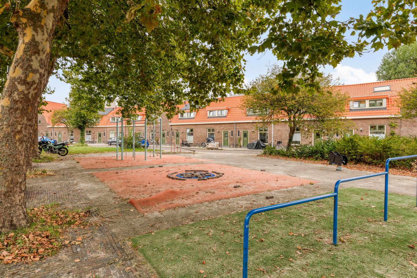 Foto 44 van Barbarossastraat 16