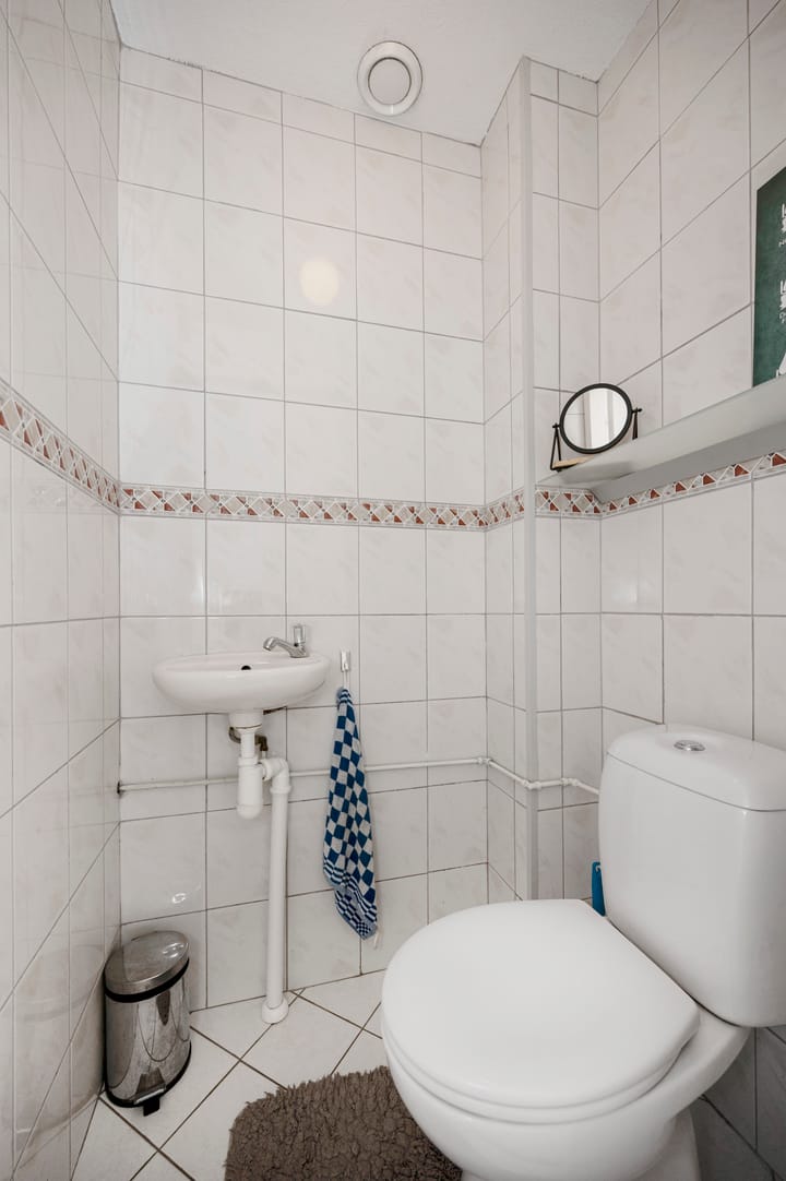 Photo 8 of Charlie Chaplinweg 7