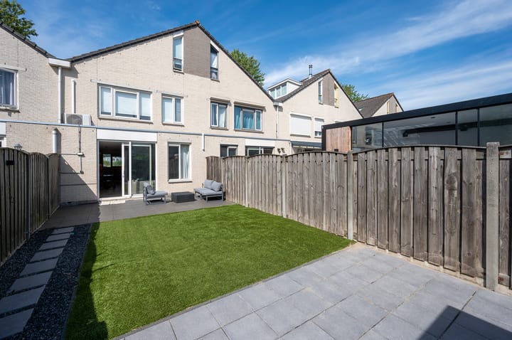 Photo 17 of Charlie Chaplinweg 7