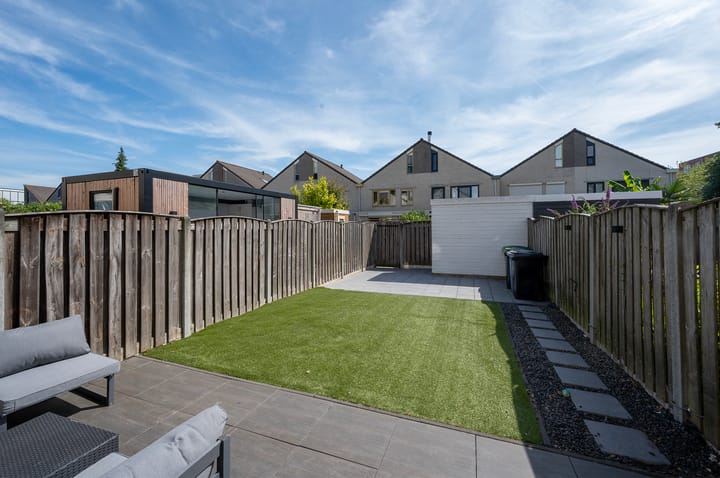 Photo 18 of Charlie Chaplinweg 7