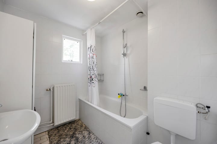 Photo 22 of Charlie Chaplinweg 7