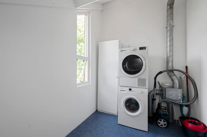 Photo 34 of Charlie Chaplinweg 7