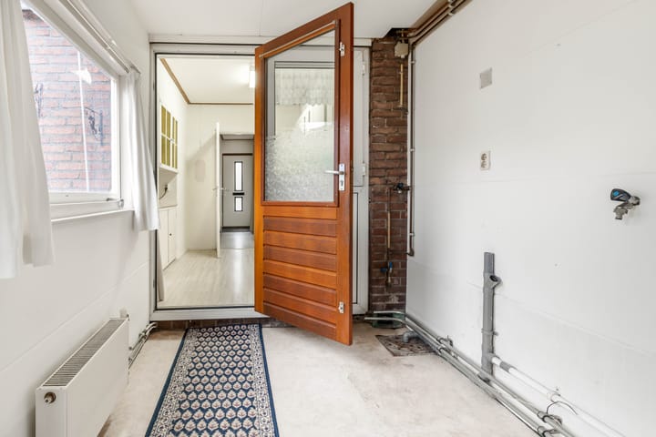 Foto 15 van Schuurmanstraat 11