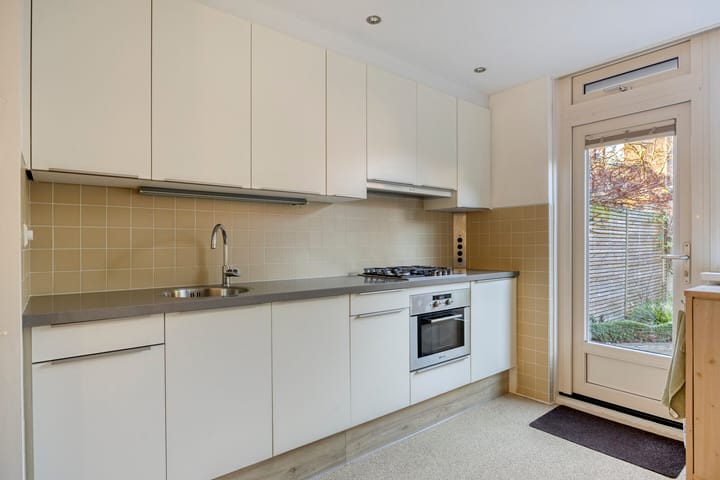 Foto 12 van Jagerstraat 8