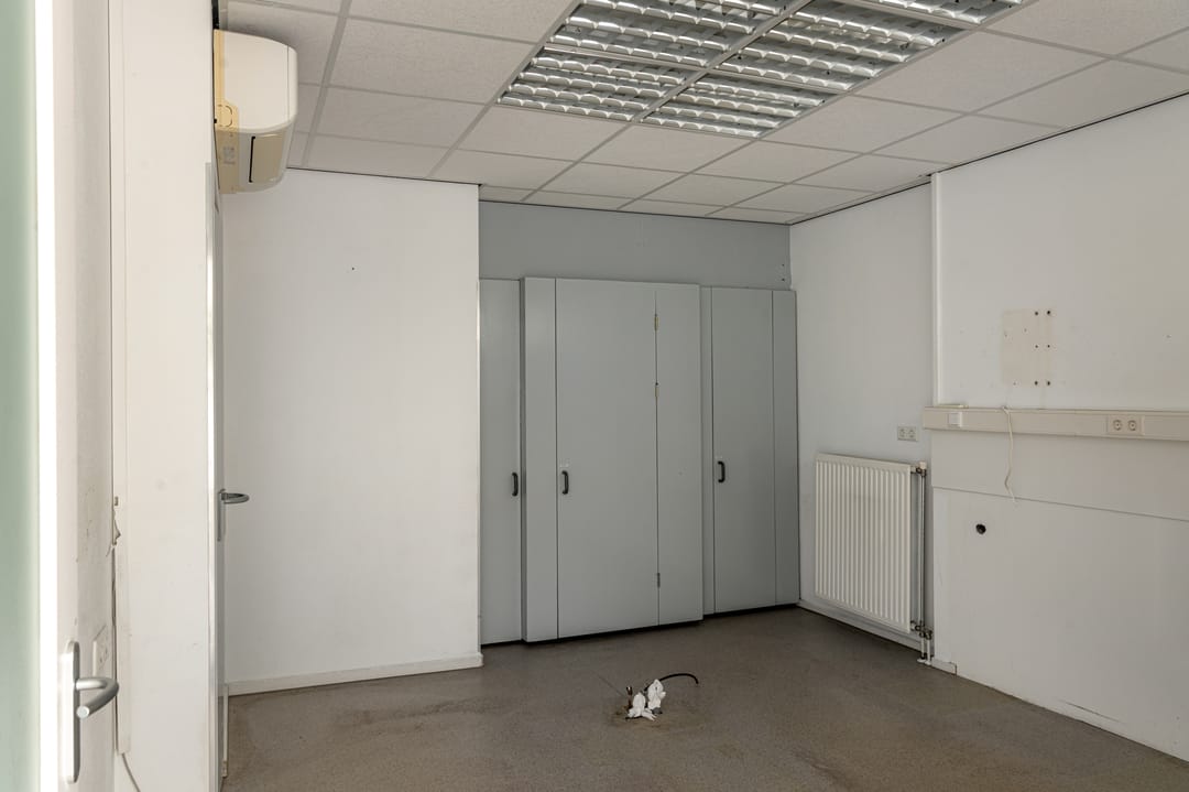 Photo 7 of Vredeman de Vriesstraat 9