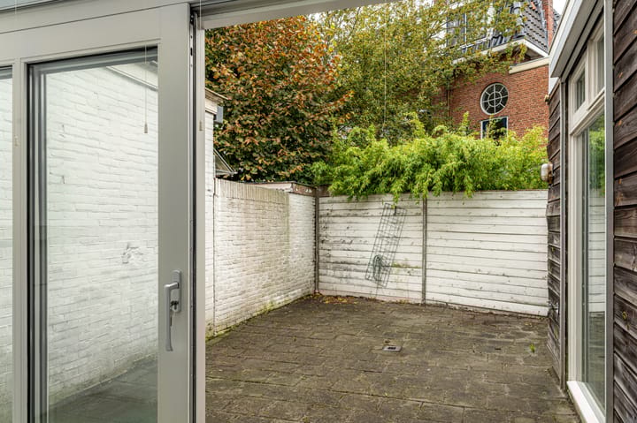 Foto 8 van Vredeman de Vriesstraat 9