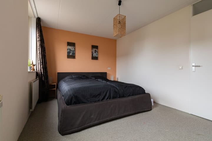 Photo 24 of Schoener 1