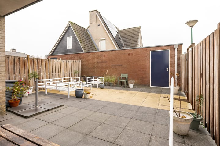 Photo 4 of Cornelis van Haarlemlaan 1