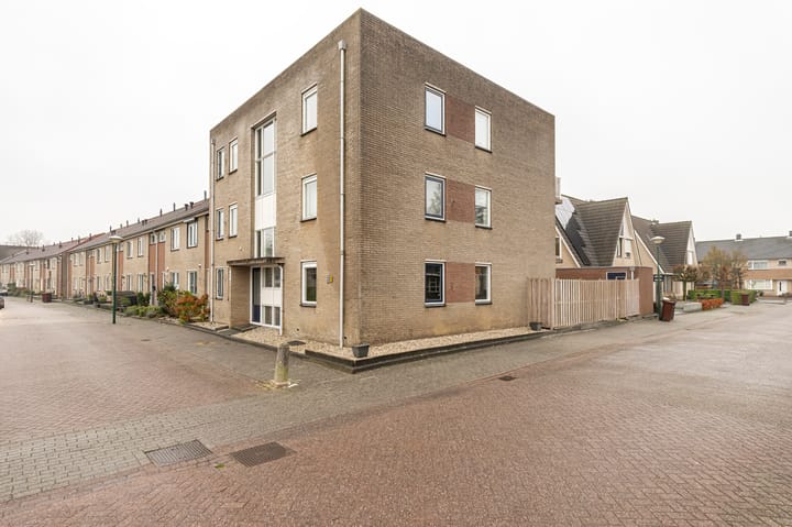 Photo 5 of Cornelis van Haarlemlaan 1