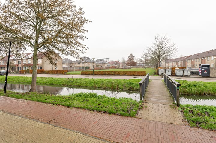 Photo 6 of Cornelis van Haarlemlaan 1