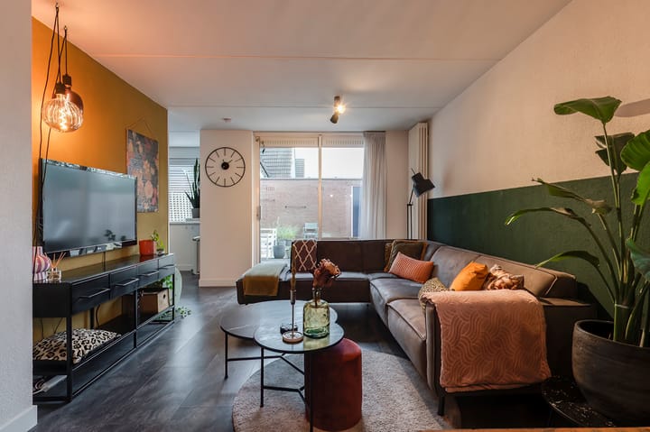 Photo 10 of Cornelis van Haarlemlaan 1