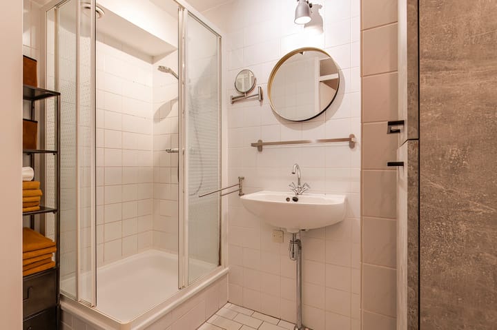 Photo 20 of Cornelis van Haarlemlaan 1