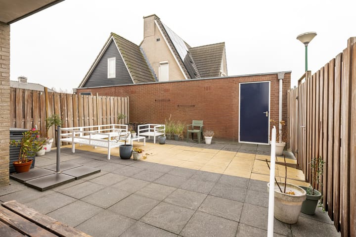 Photo 23 of Cornelis van Haarlemlaan 1