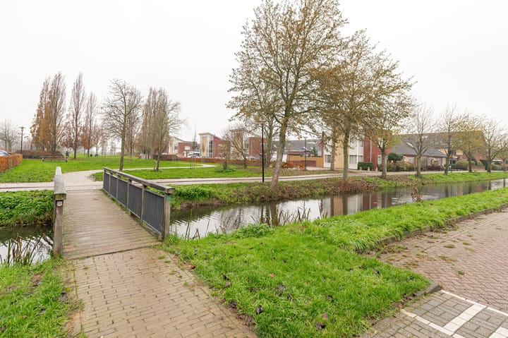 Photo 28 of Cornelis van Haarlemlaan 1