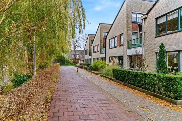 Foto 6 van Kerkzicht 14