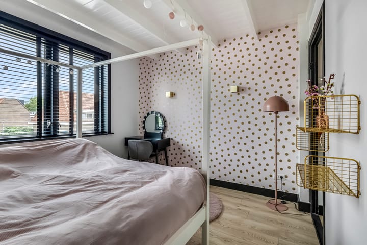 Foto 35 van Rozenstraat 10