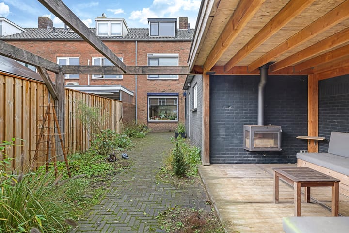 Photo 58 of Flessestraat 32