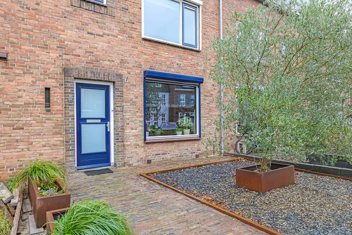 Photo 61 of Flessestraat 32