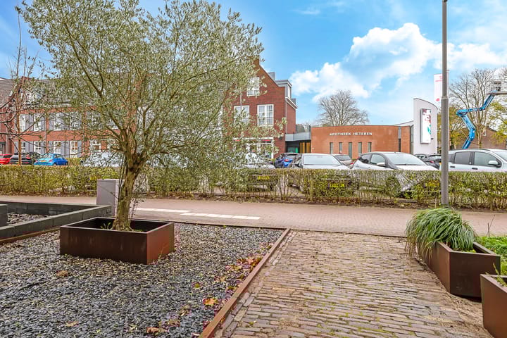 Photo 62 of Flessestraat 32