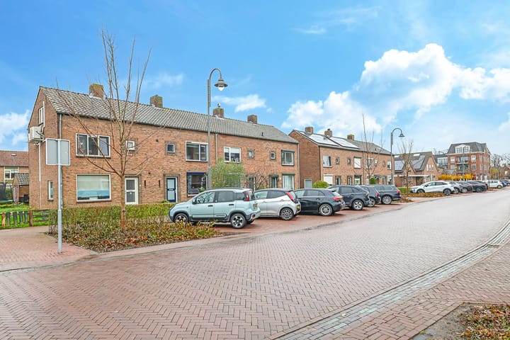 Photo 69 of Flessestraat 32