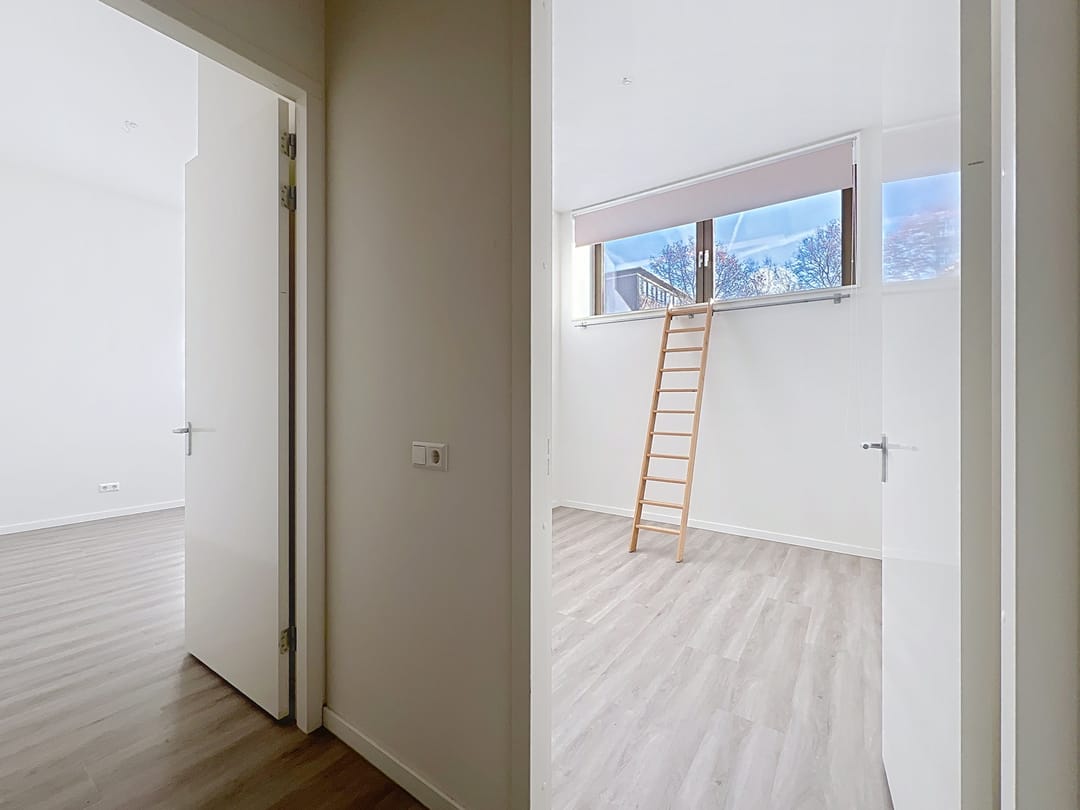 Photo 7 of Willem Parelstraat 336