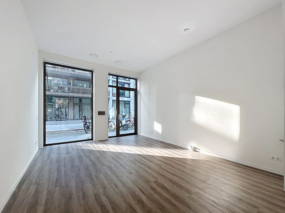 Photo 11 of Willem Parelstraat 336