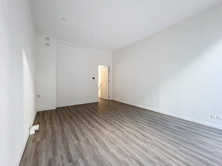 Foto 12 van Willem Parelstraat 336