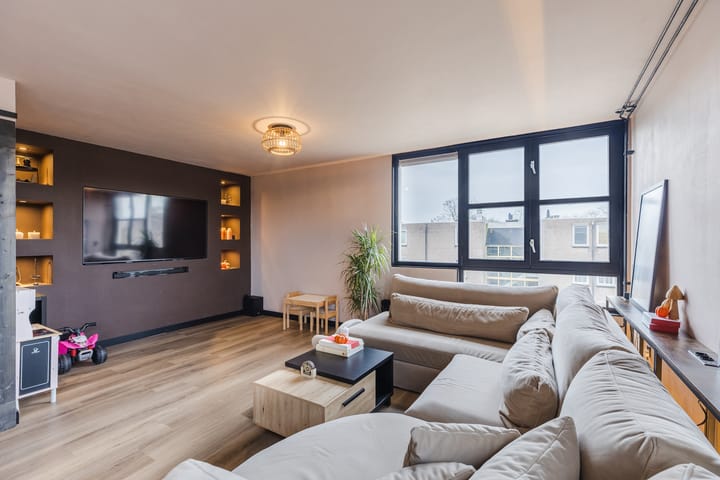 Foto 3 van Wamelplein 138